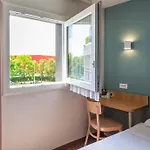 B&B Hotel Montauban Ξενοδοχείο