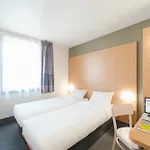 B&B Hotel Montauban Ξενοδοχείο