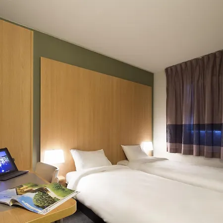 Hotel B&B Hôtel Montauban 2*