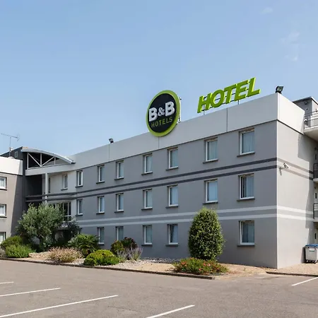 Отель B&B Hotel Montauban Монтобан