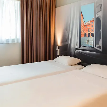 B&B Hotel Montauban Отель Монтобан