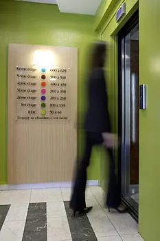 B&B Hotel Montauban Монтобан