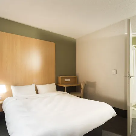 Hotel B&B Hôtel Montauban Montauban
