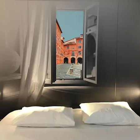 B&B Hotel Montauban Монтобан