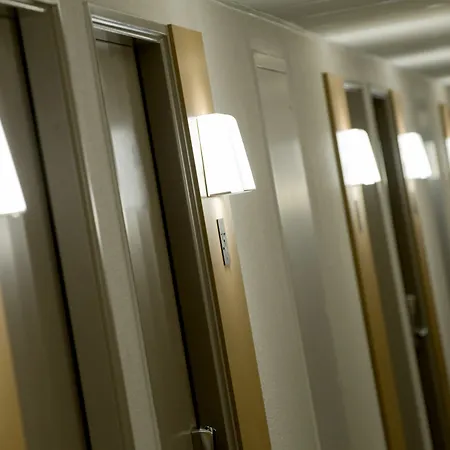 B&B Hotel Montauban 2* Монтобан